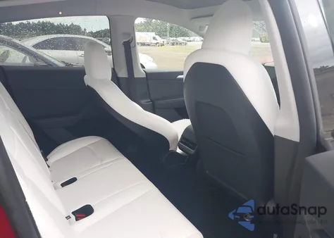 2025 Tesla Model Y Performance Dual Motor All-Wheel Drive из США, поврежденный, VIN 7SAYGDEFXSA367267